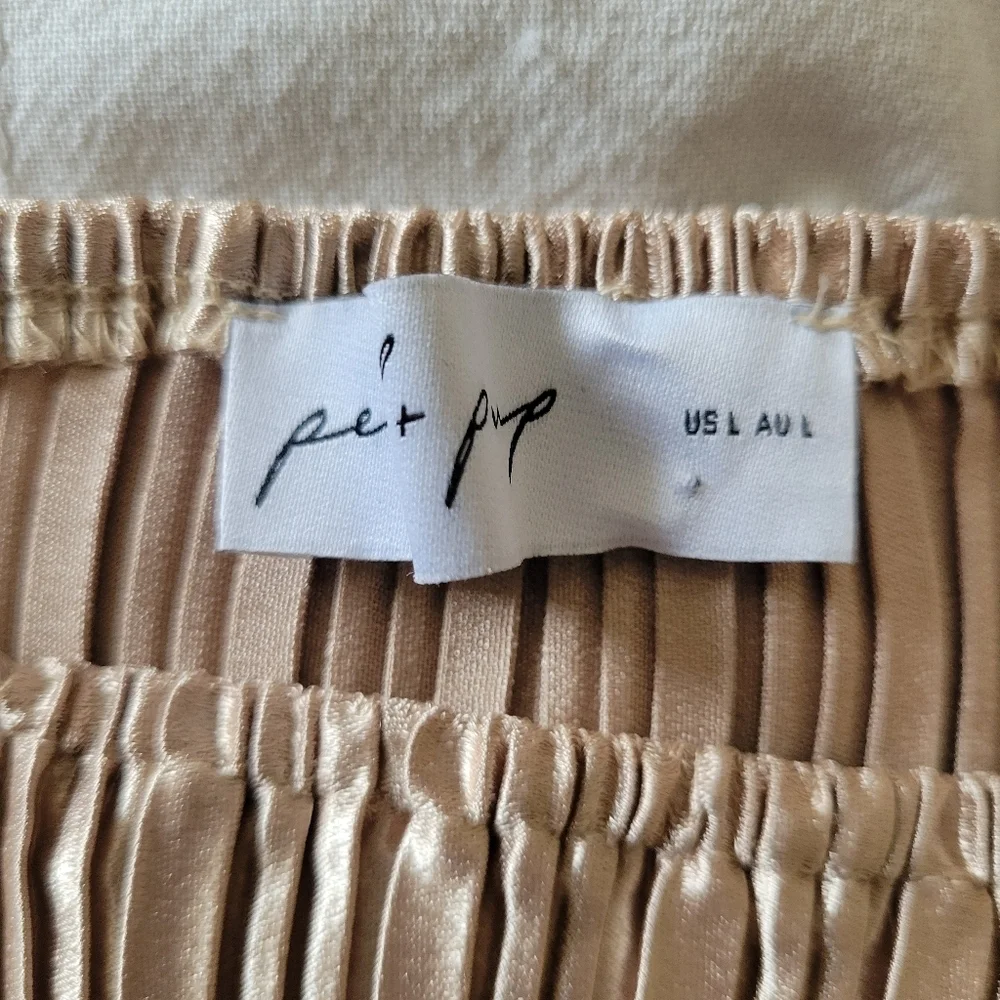 Petal & Pup Metallic Gold Striped Maxi Dress - Picture 10 of 11